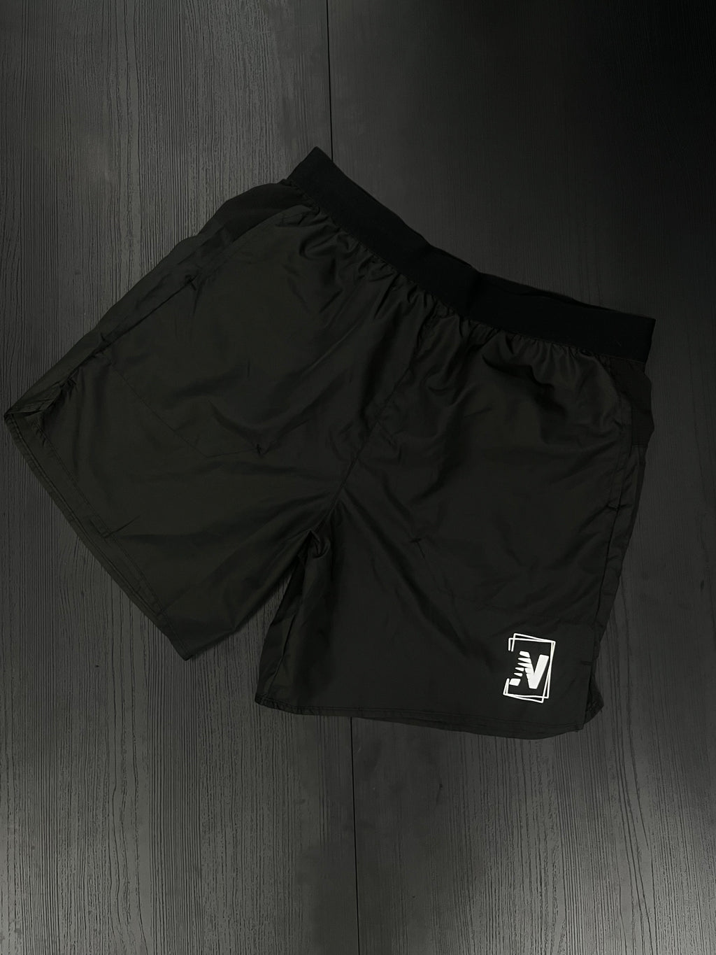 NVSN - Active shorts - ‘Black or Grey’